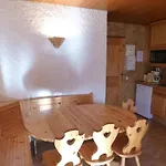 Charmant Appartement Rustique A Courchevel, 5 Pers, Pres Des Pistes - Fr-1-514-29